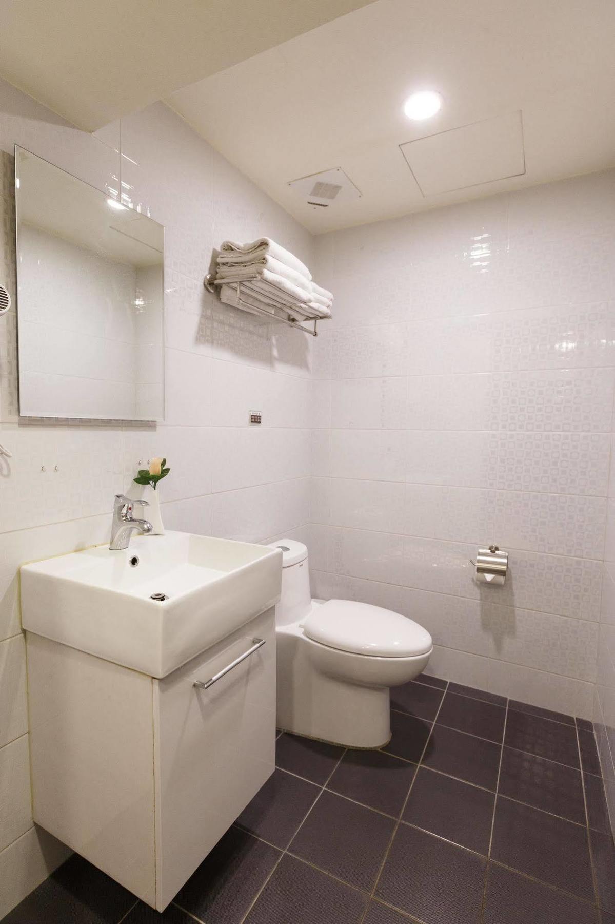 Wecan Hotel Гаосюн Екстер'єр фото